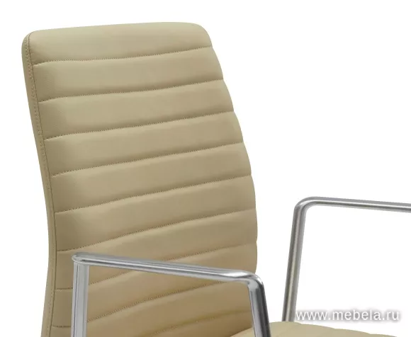 кресло RV-B2410