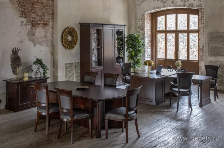 кабинет директора Doge