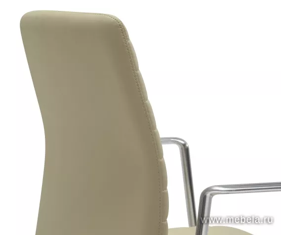 кресло RV-B2410