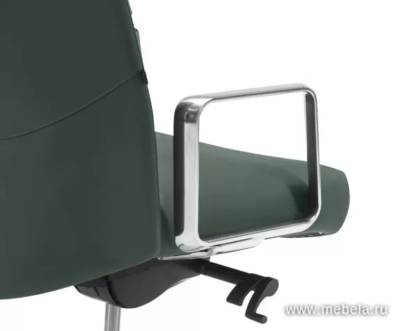 кресло RV-Newman