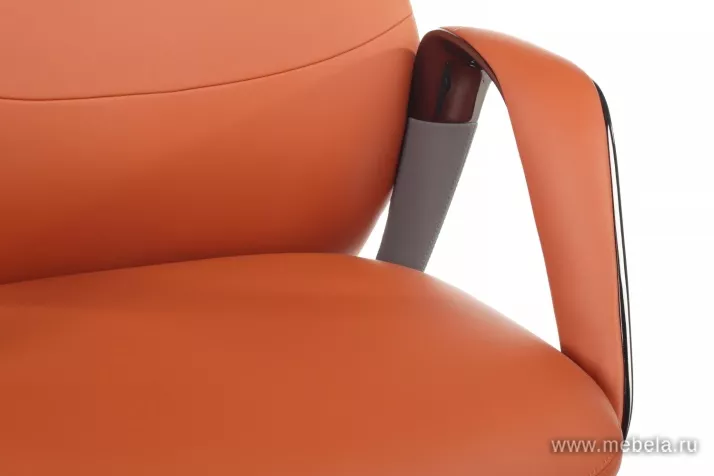 кресло для руководителя RV-Napoli