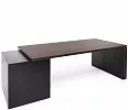 Стол руководителя с опорной тумбой