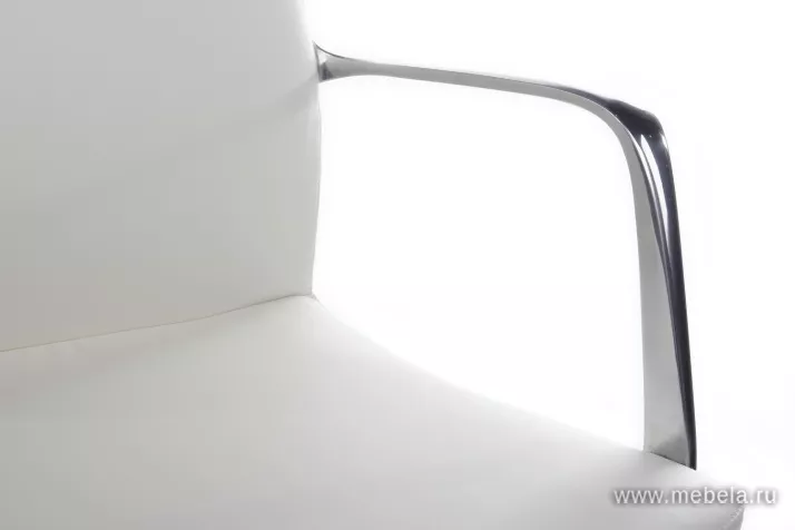 кресло RV-Plaza-M