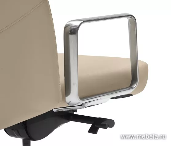 кресло RV-Newman