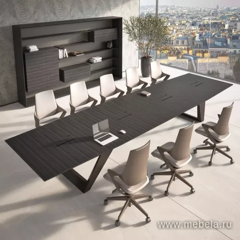 кабинет Ducati