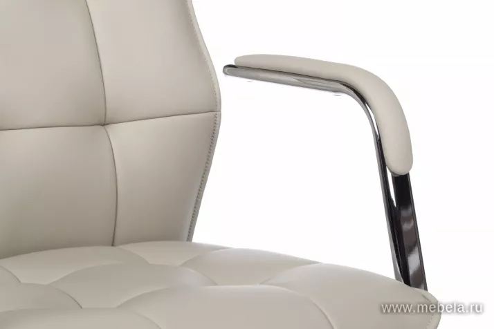 кресло RV-С2116