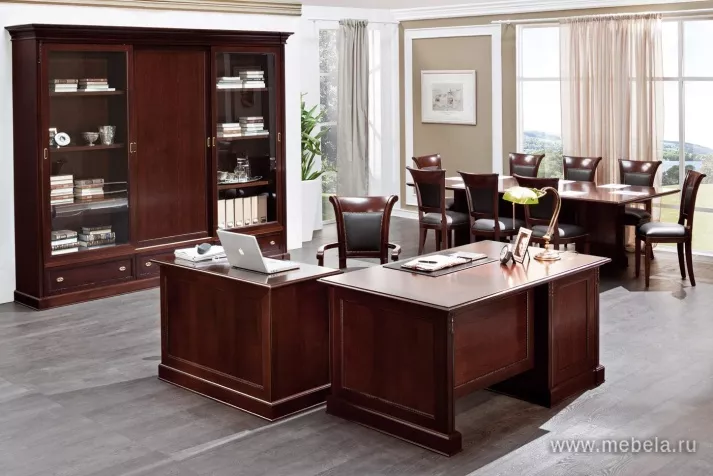 кабинет директора Doge