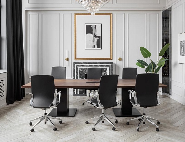 фото столы переговоров Renz №2