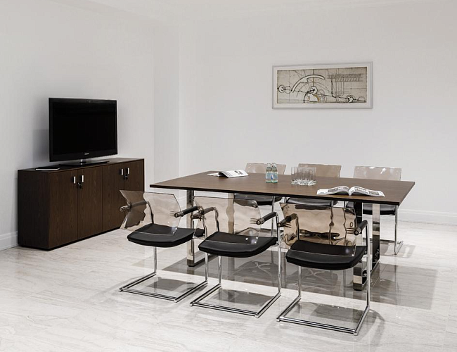 фото столы переговоров Exe №3