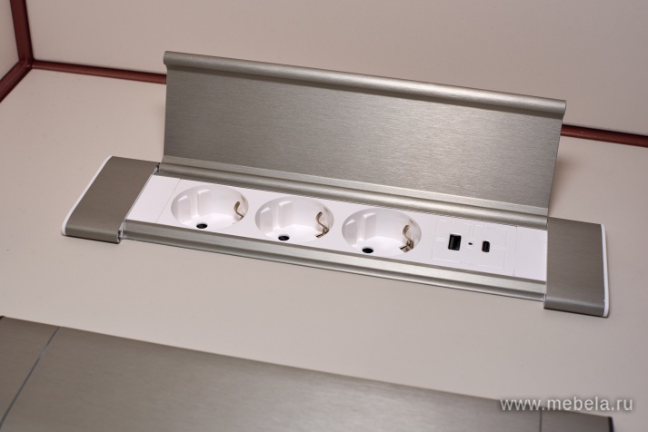 Блок розеток G4103Q-2AC