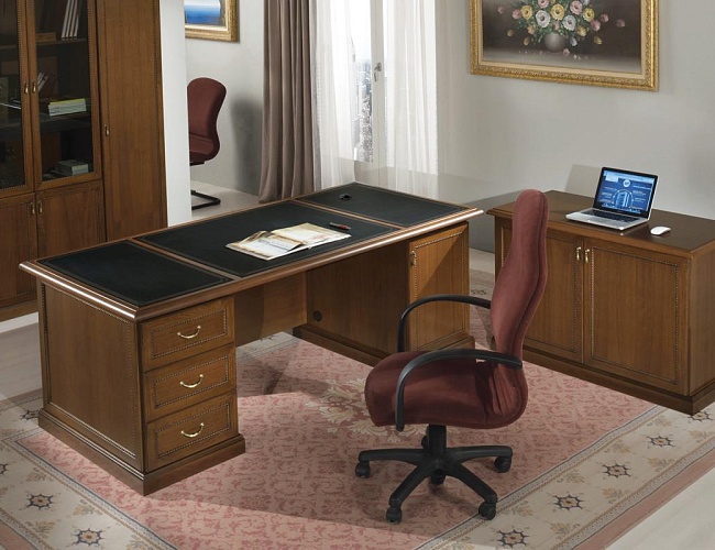 фото кабинет руководителя Conte №2