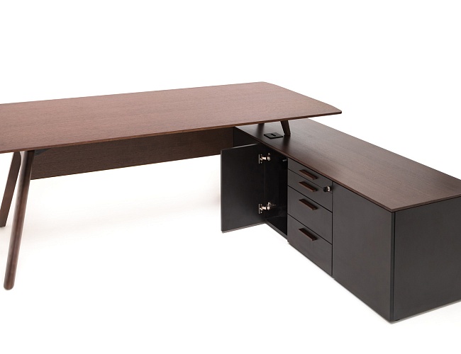 фото кабинет директора Rail №5