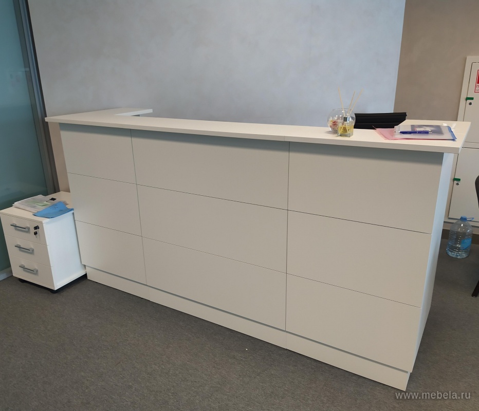 Проект фирмы ПИК-БРОКЕР от компании ДАР МЕБЕЛЬ