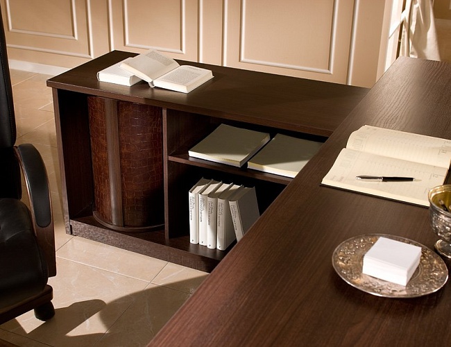 фото кабинет руководителя Дуглас №4