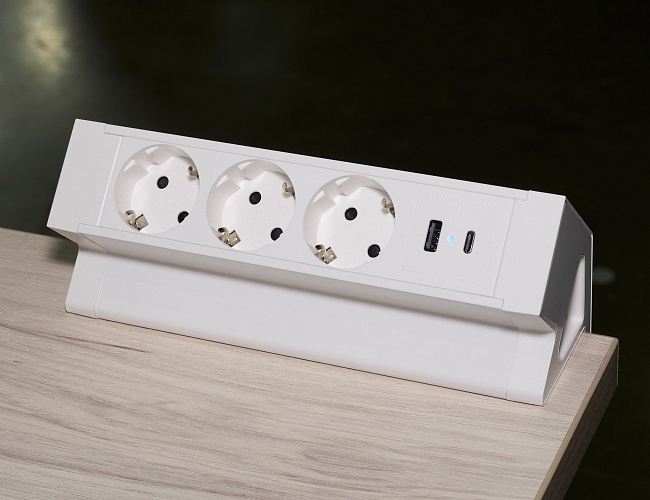 фото Блок розеток G4103Y №3