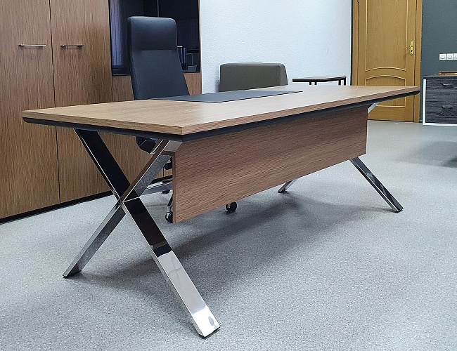 фото кабинет Kvins Metal №4