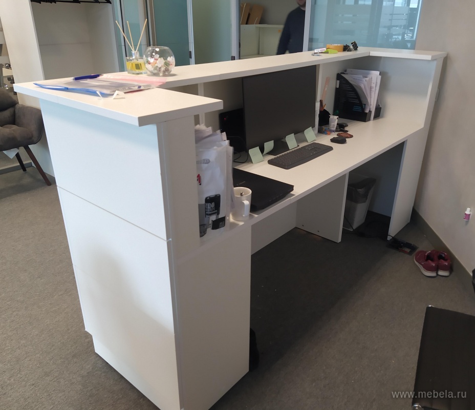 Проект фирмы ПИК-БРОКЕР от компании ДАР МЕБЕЛЬ