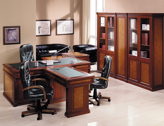 фото кабинет руководителя Berkeley №5