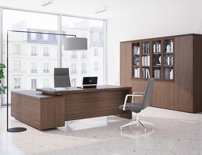 фото кабинет директора Mark